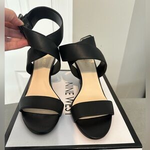 Like New Nine West Jemo Black Wedge Sandals